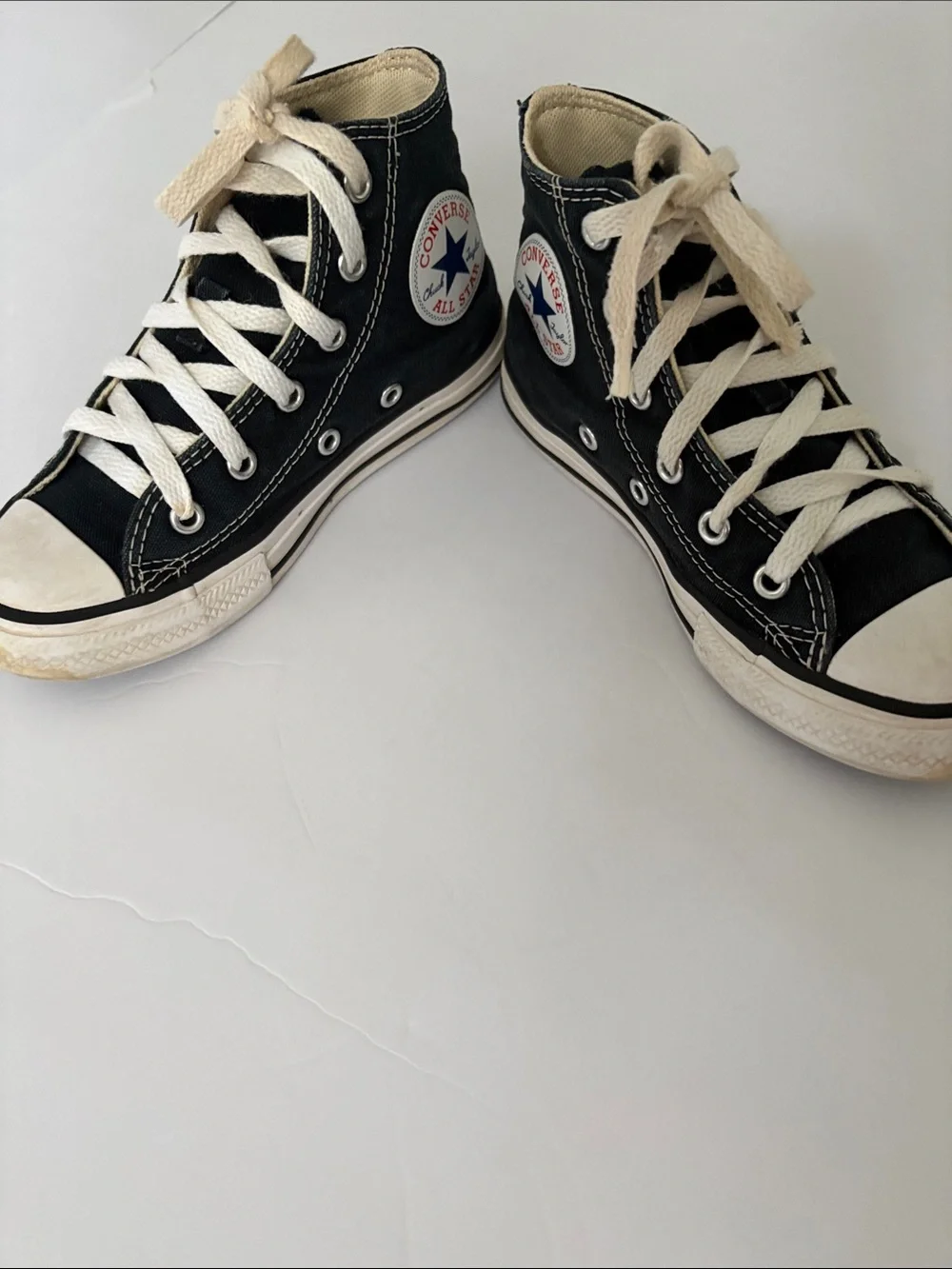 Converse chuck Taylor kids size 12